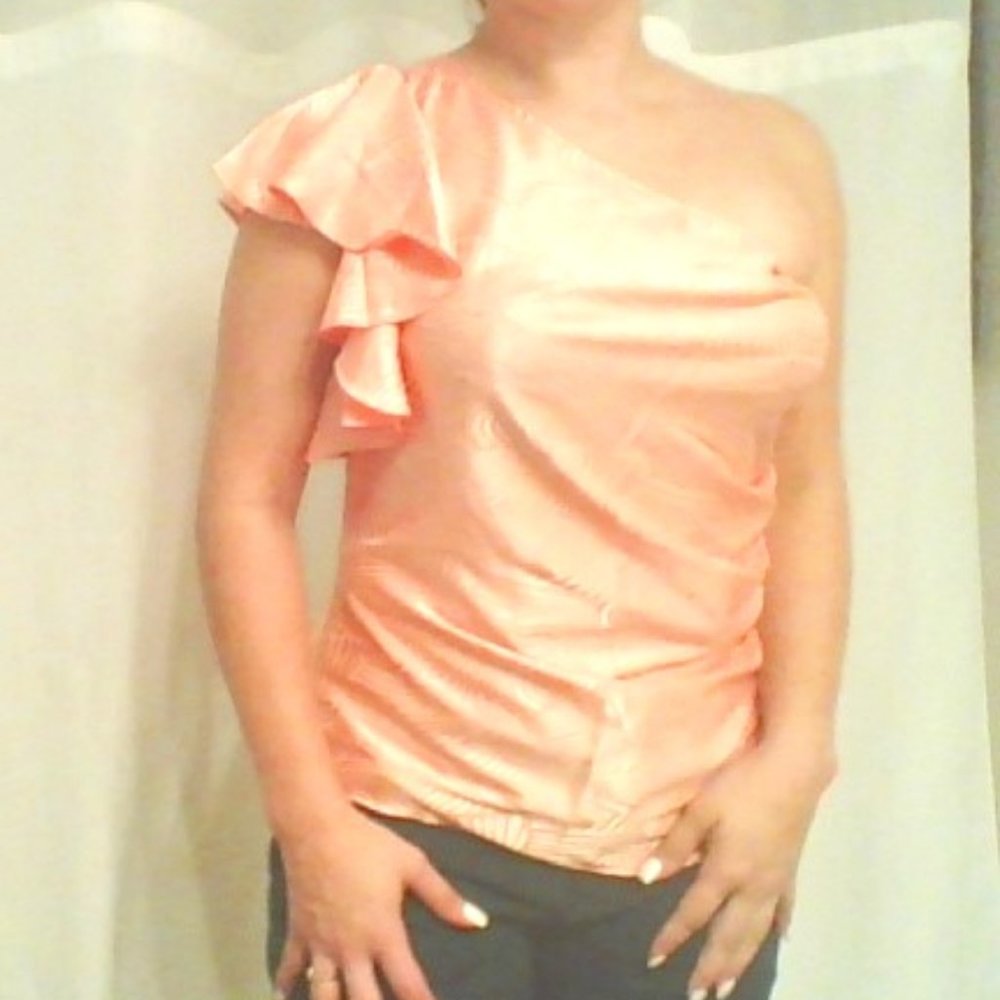 JLO Ruffle one shoulder long night out shirt :)